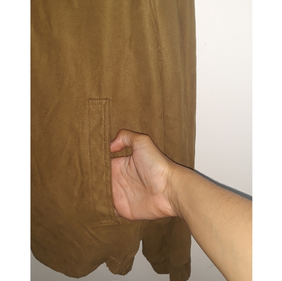 Tan Jacket - Picture 5 of 9